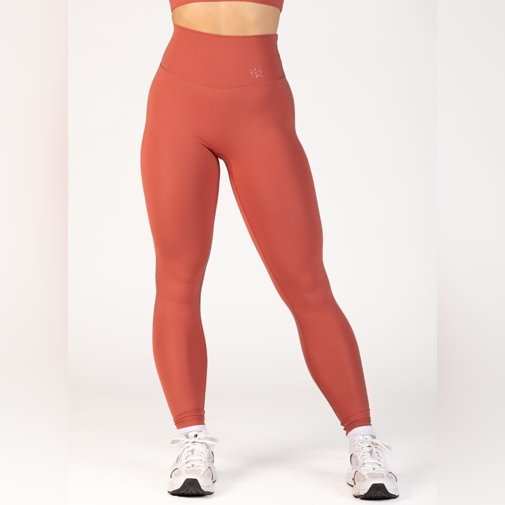 P’Tula- CASSEY Sweeney Legging